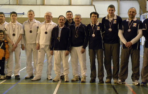 LES HOMMES CLASSIQUES