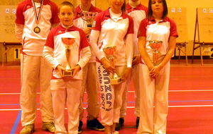 ET 6 SUR 6 SUR LES PODIUMS.....