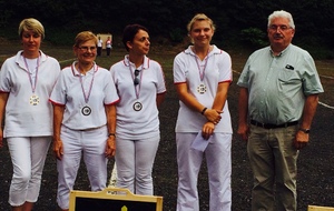FEMMES CLASSIQUE DRE: AUXONNE ET MONSIEUR PERRIGUEUR ADJOINT DELEGUE AUX SPORTS DE MONTCEAU LES MINES.
