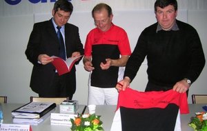 Le maillot officiel du club